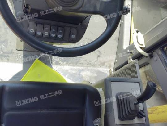 徐工XS203单钢轮压路机