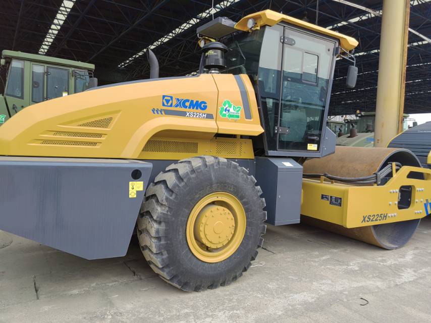 徐工XS225H单钢轮压路机