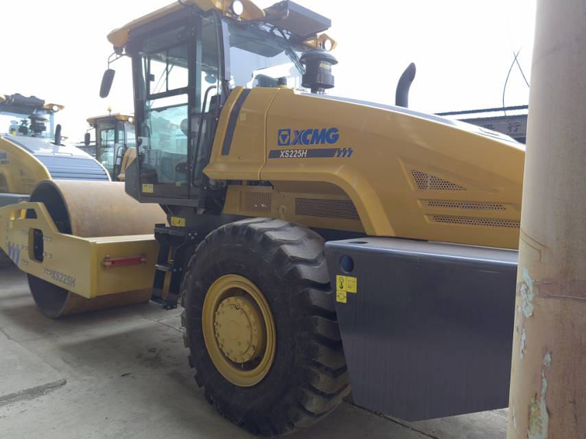 徐工XS225H单钢轮压路机