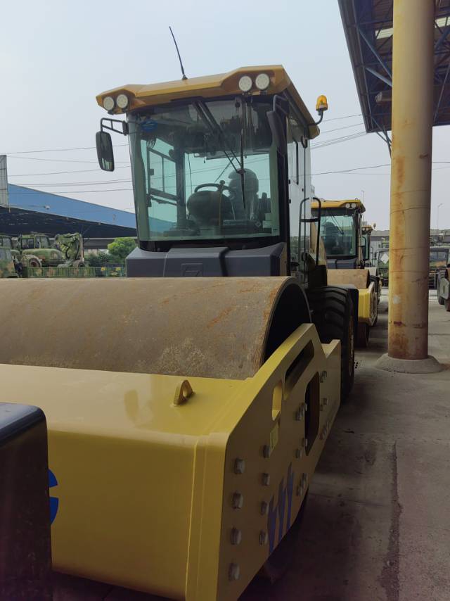 徐工XS225H单钢轮压路机