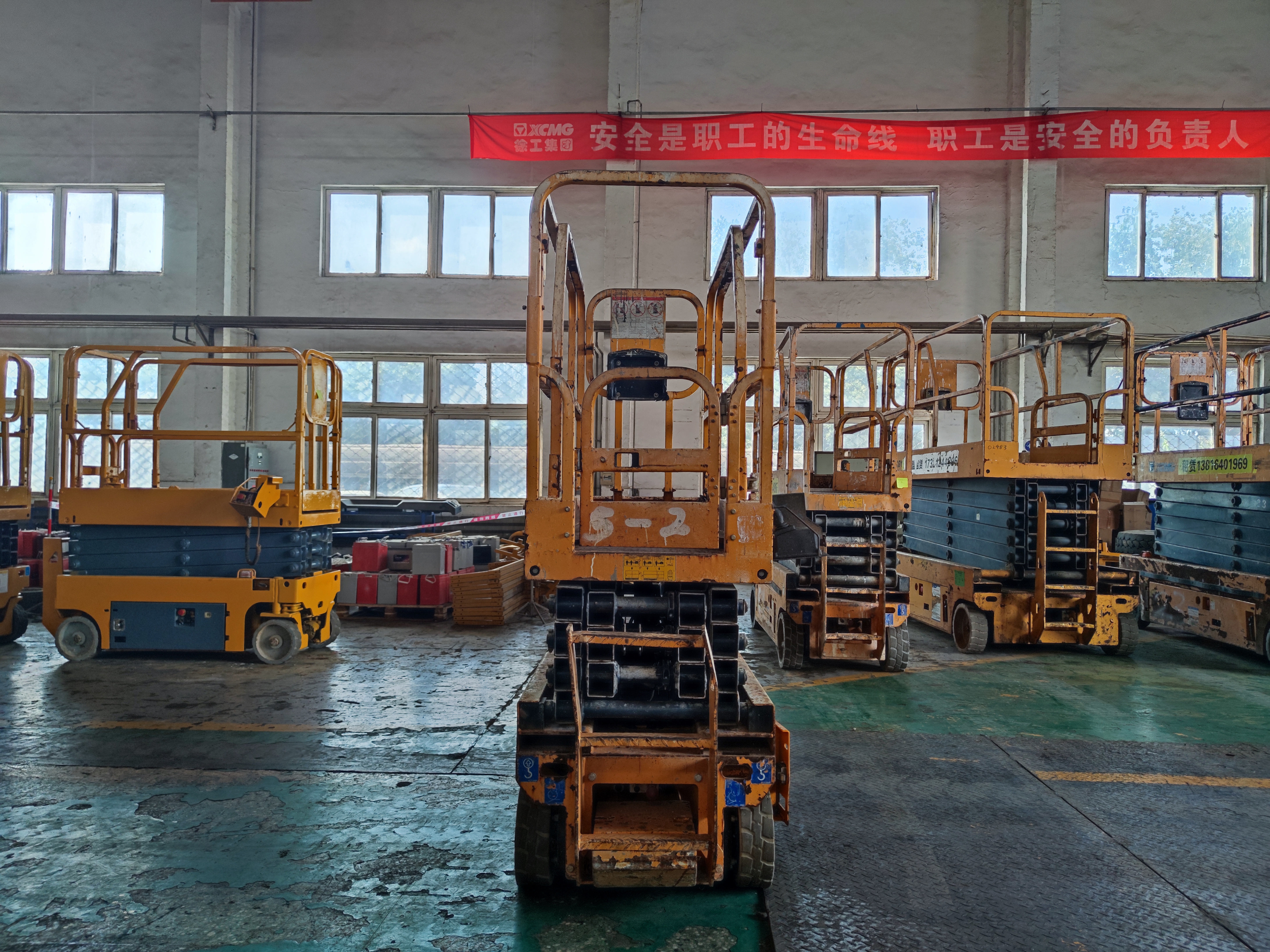 徐工GTBZ18A1曲臂式高空作业平台