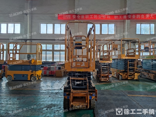 徐工GTBZ18A1曲臂式高空作业平台