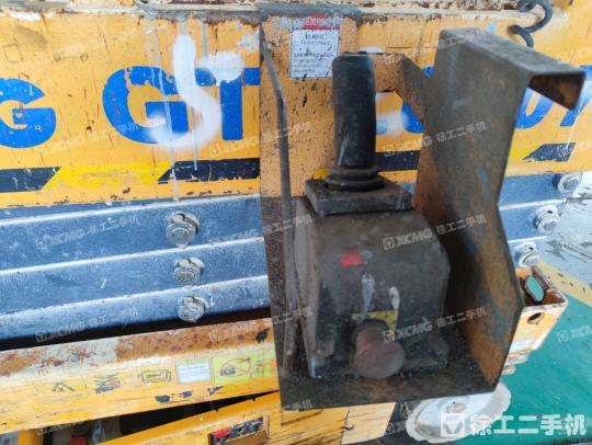 徐工GTBZ18A1曲臂式高空作业平台