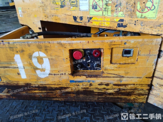 徐工GTBZ18A1曲臂式高空作业平台