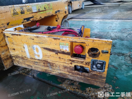 徐工GTBZ18A1曲臂式高空作业平台