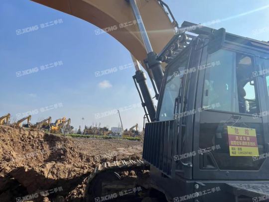 徐工XE800GA履带式挖掘机