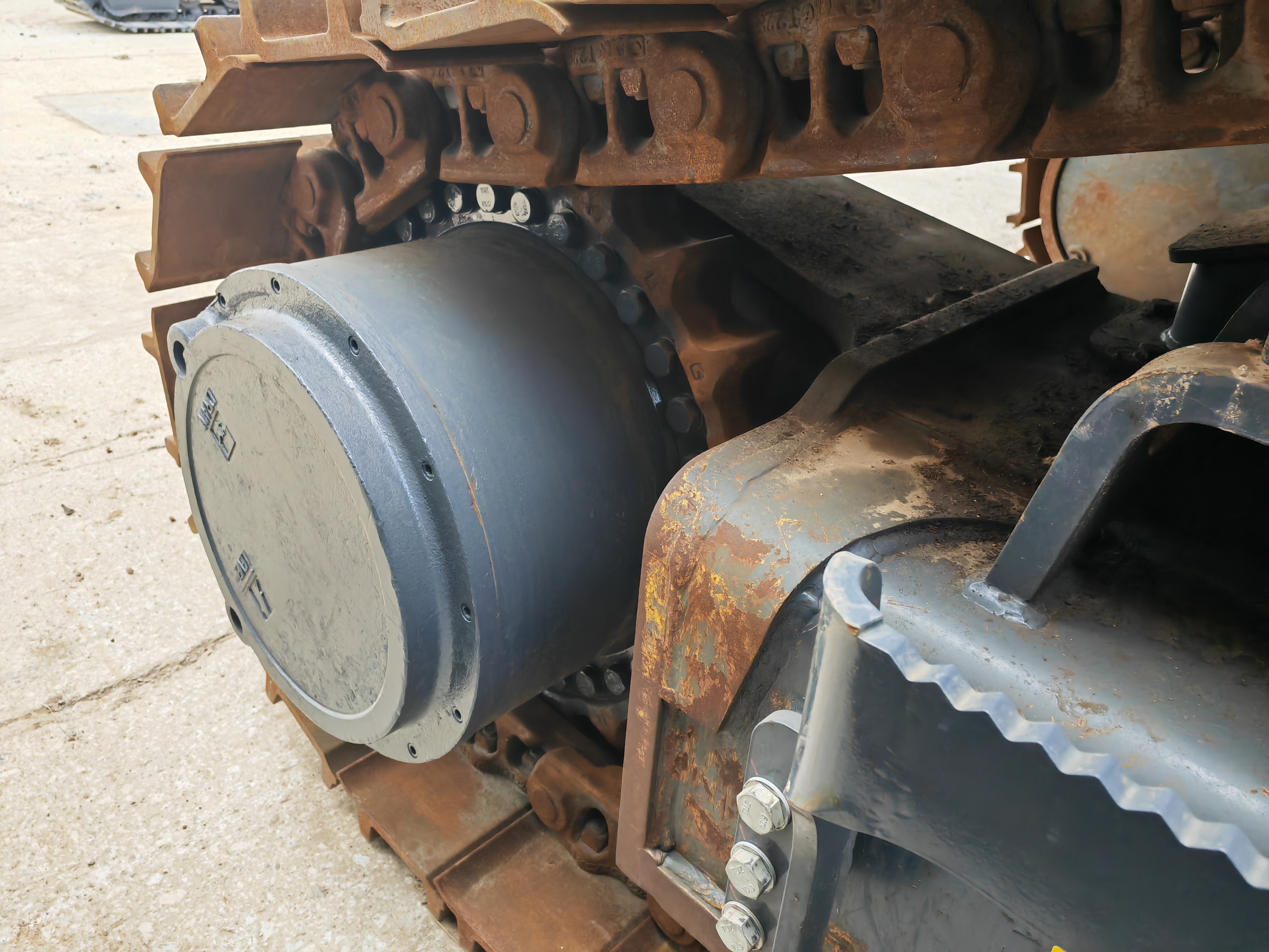 徐工XE690DK履带式挖掘机