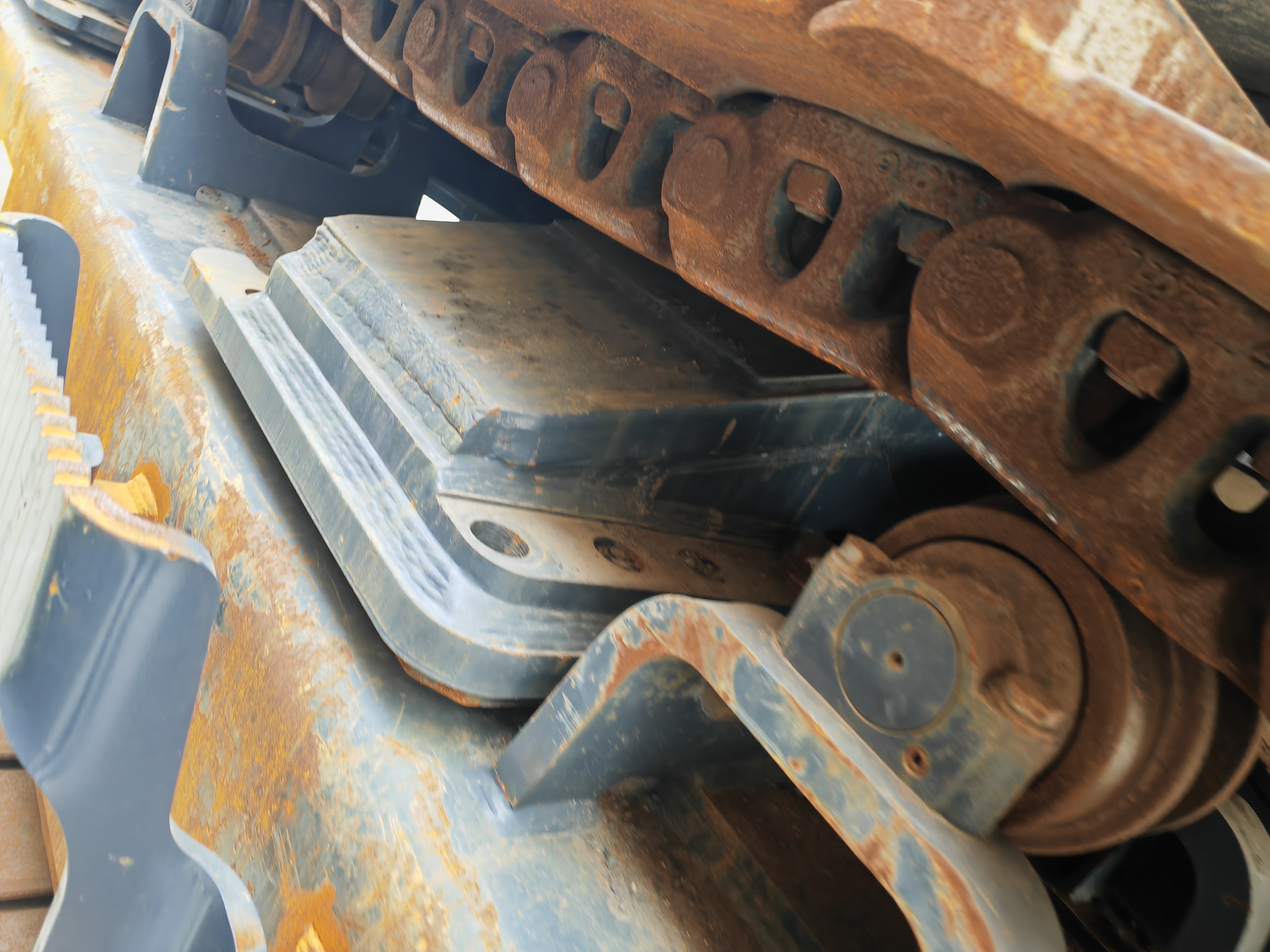 徐工XE690DK履带式挖掘机