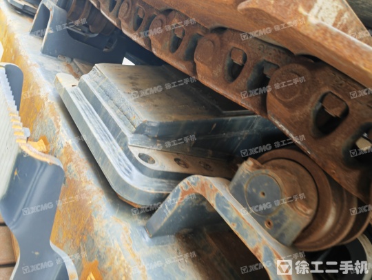 徐工XE690DK履带式挖掘机