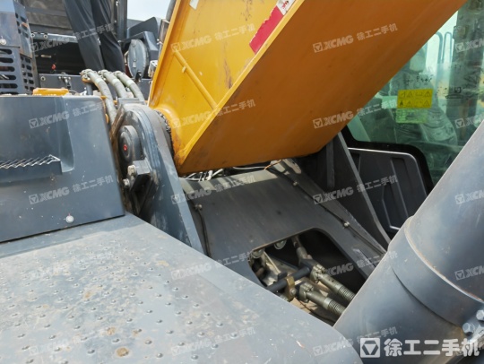 徐工XE690DK履带式挖掘机