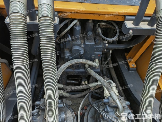 徐工XE690DK履带式挖掘机