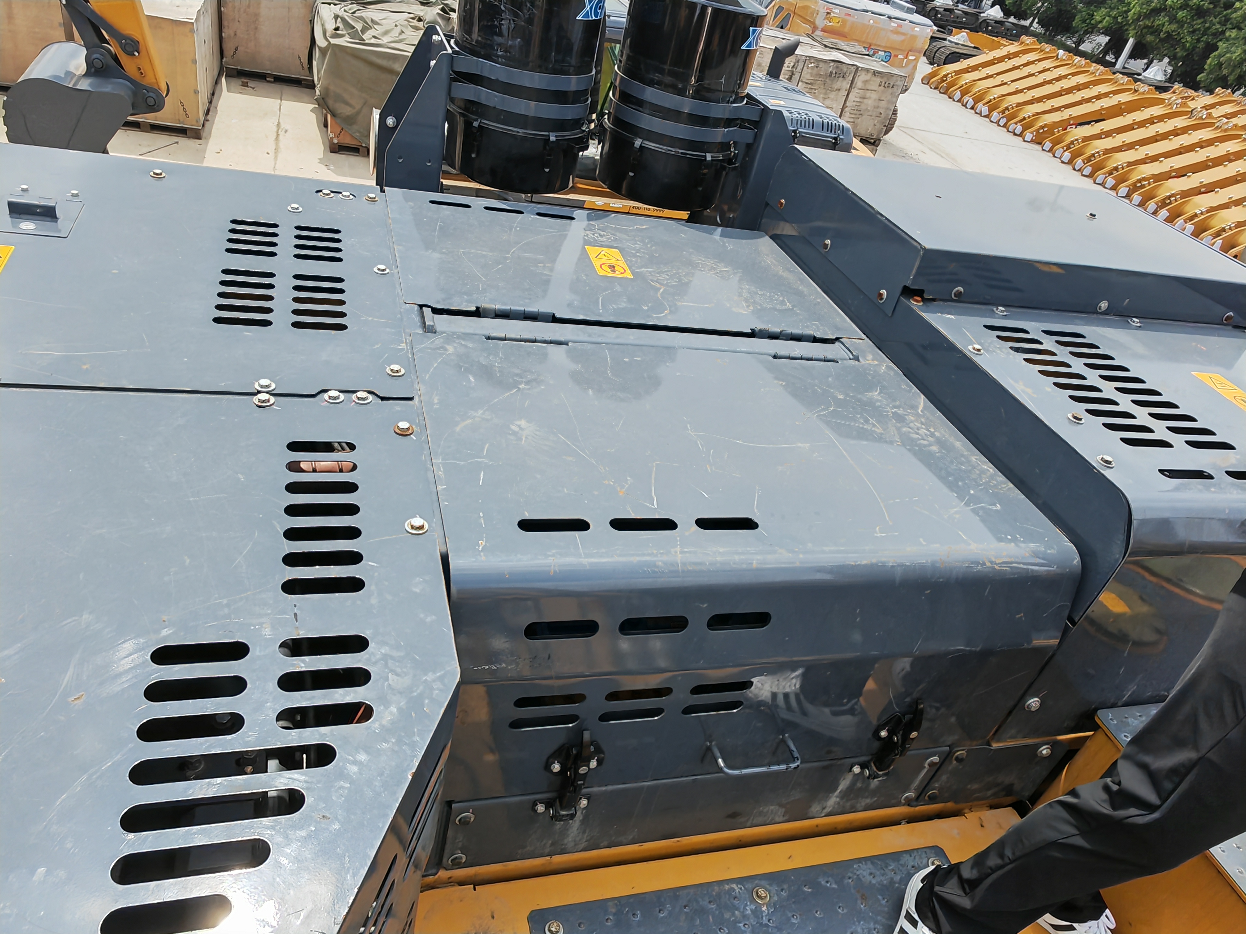 徐工XE690DK履带式挖掘机