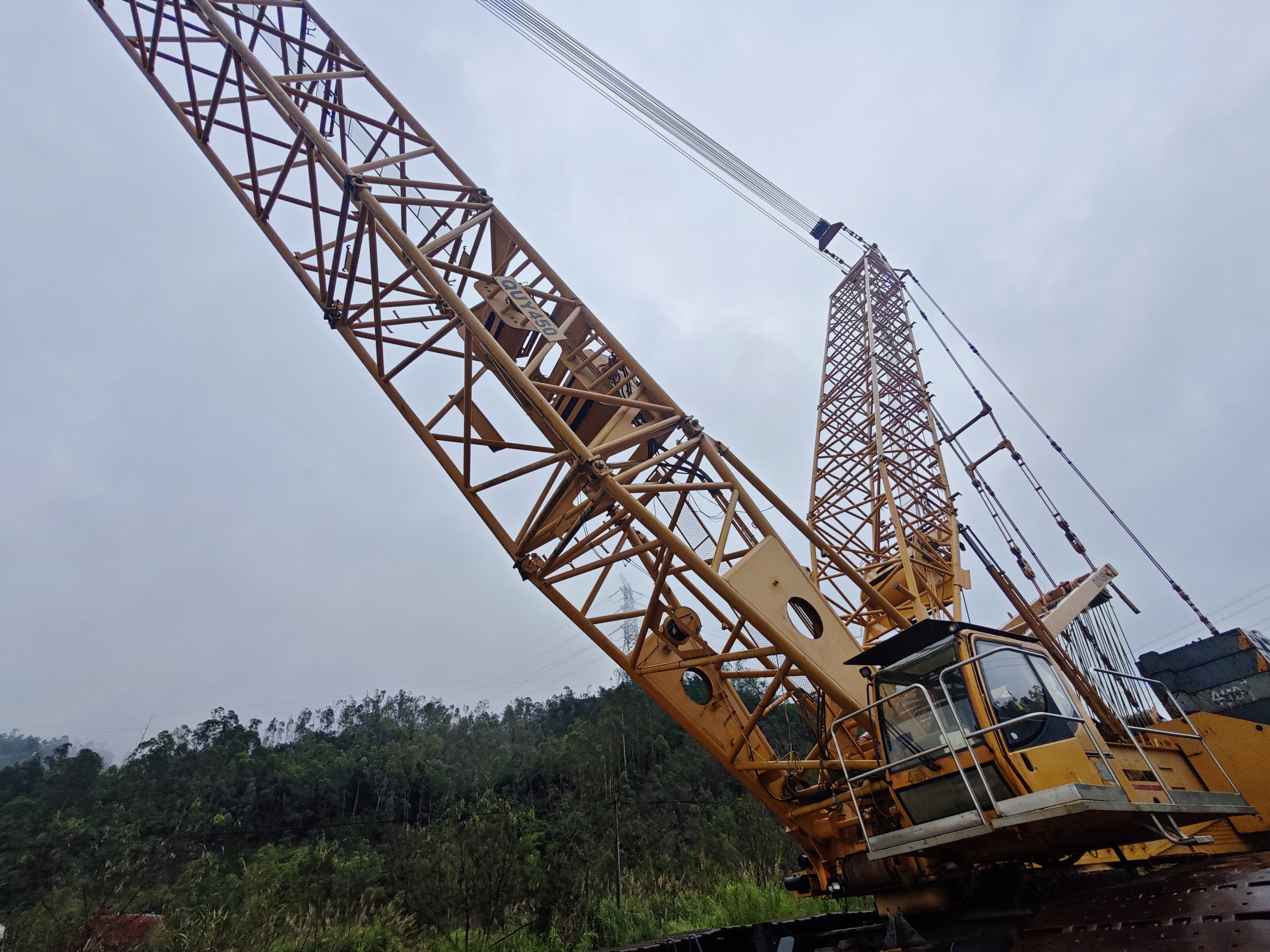 徐工QUY450履带式起重机