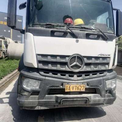 徐工HB62V泵车