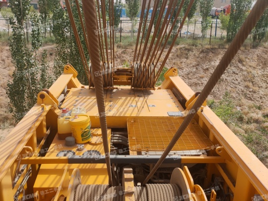 徐工XGC500履带式起重机