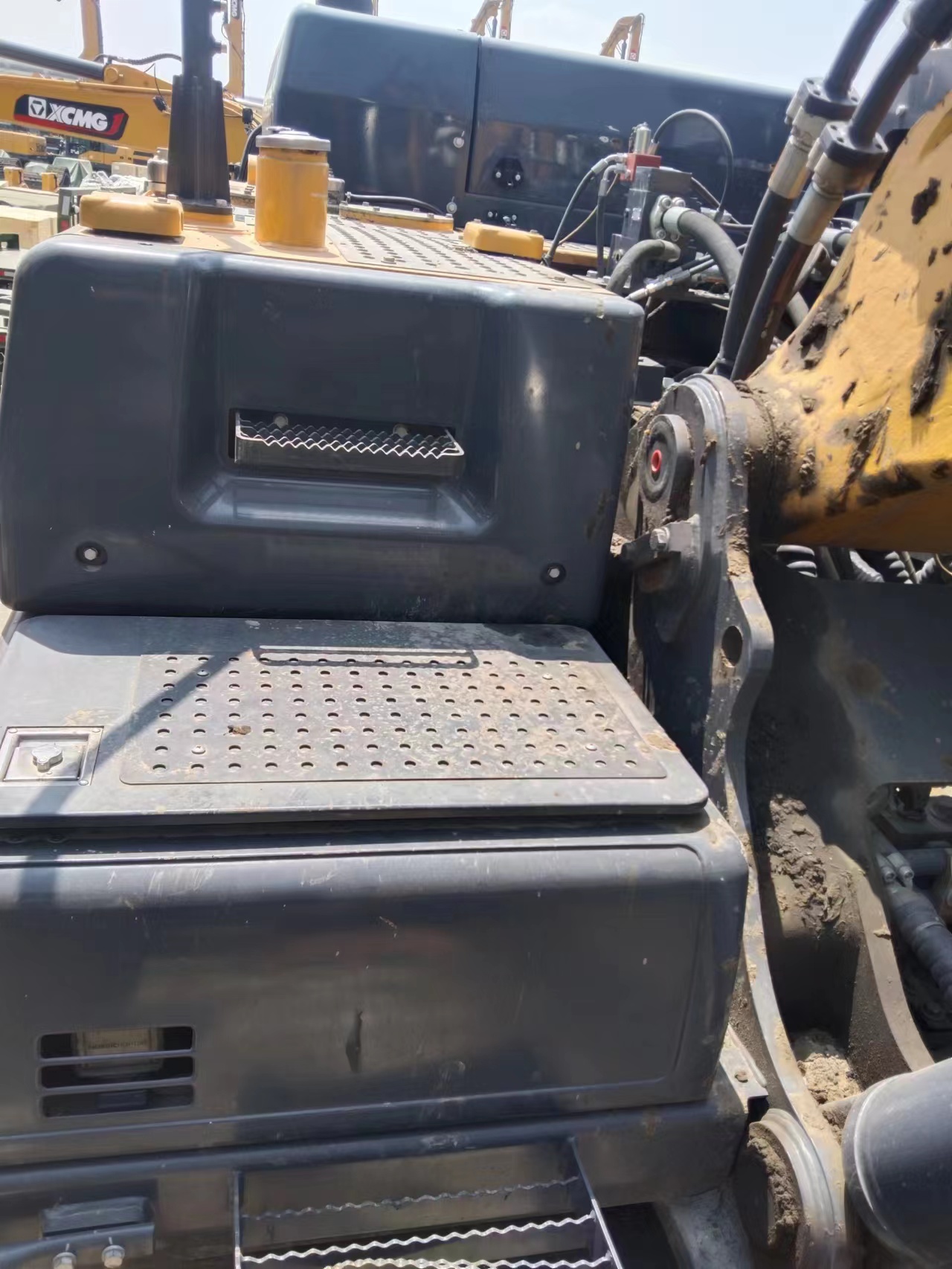 徐工XE500HB履带式挖掘机