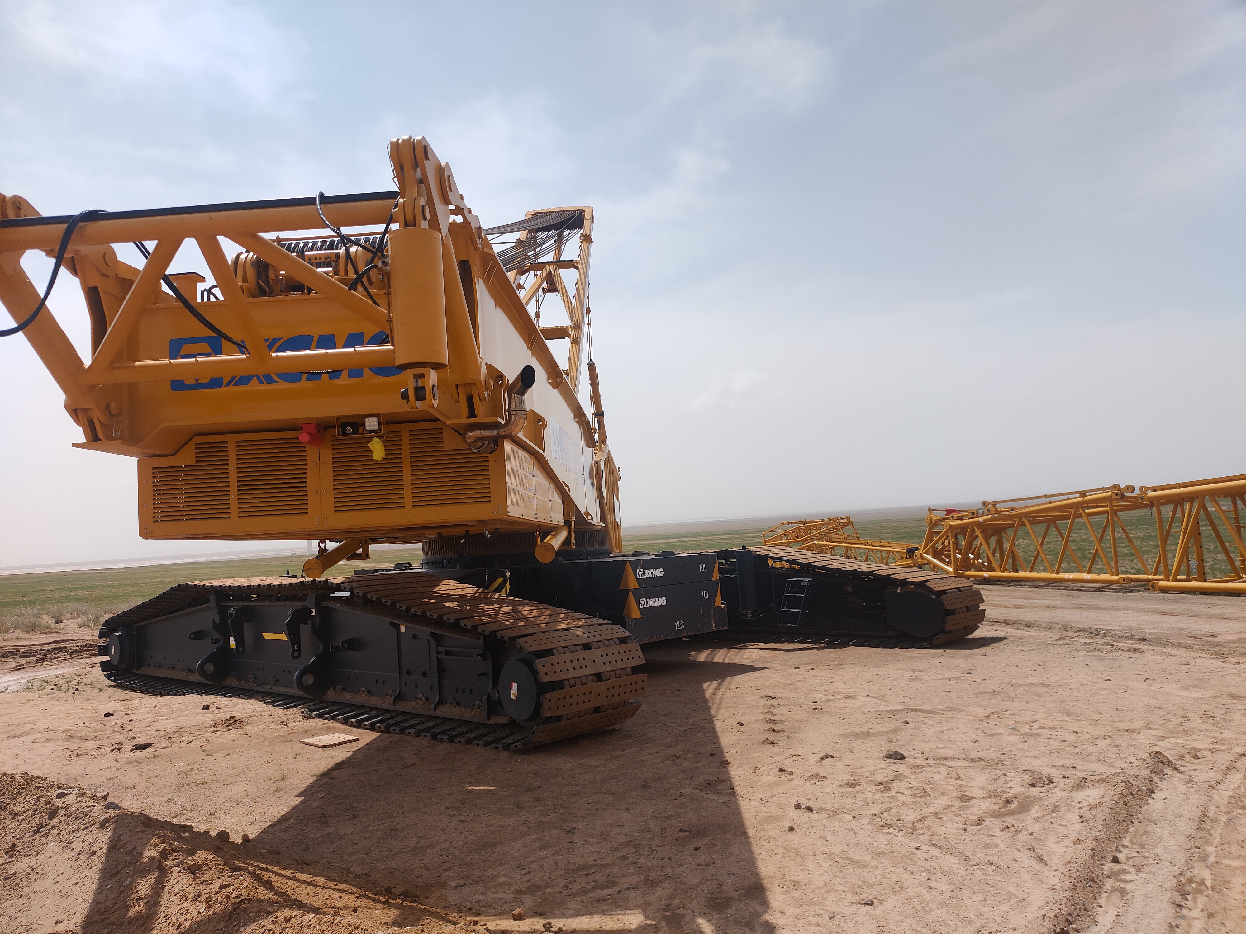 徐工XGC11000A履带式起重机