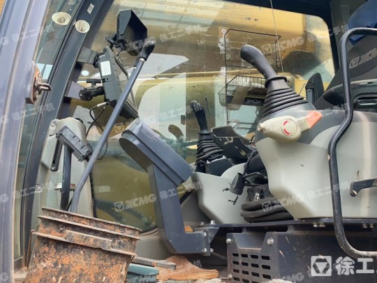 徐工XR280D旋挖鉆機