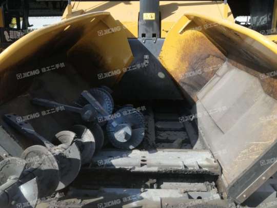 徐工RP1253T攤鋪機(jī)