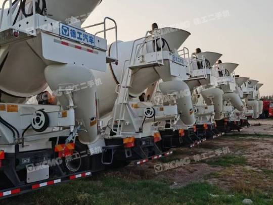 徐工YZLW691搅拌车(国Ⅵ)