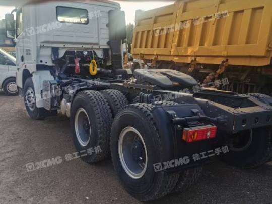 徐工HEFW211牵引车(国Ⅵ)