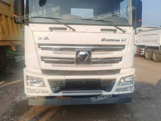 徐工HEFW211牵引车(国Ⅵ)