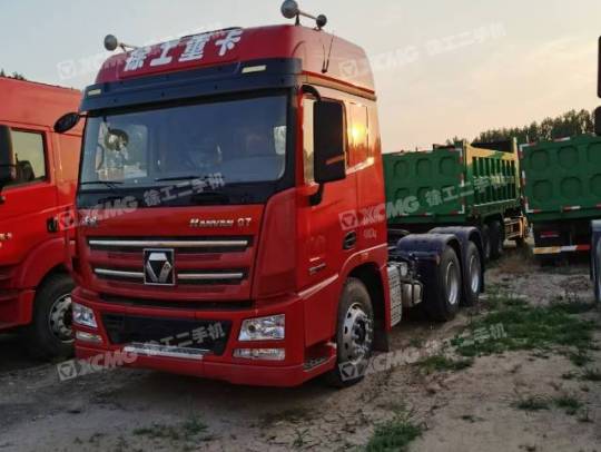 徐工LWAW221牵引车(国Ⅵ)