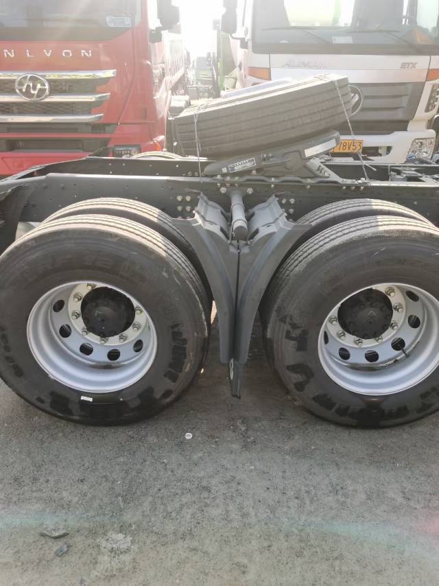 徐工LEFW252L牵引车（国Ⅵ）