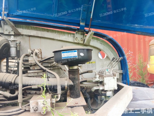 徐工GKS38直臂式高空作业平台