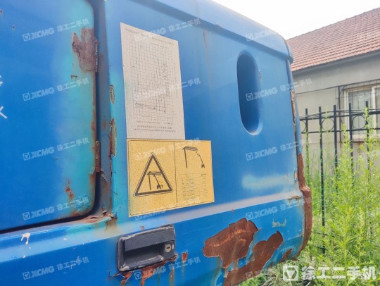 徐工GKS38直臂式高空作业平台