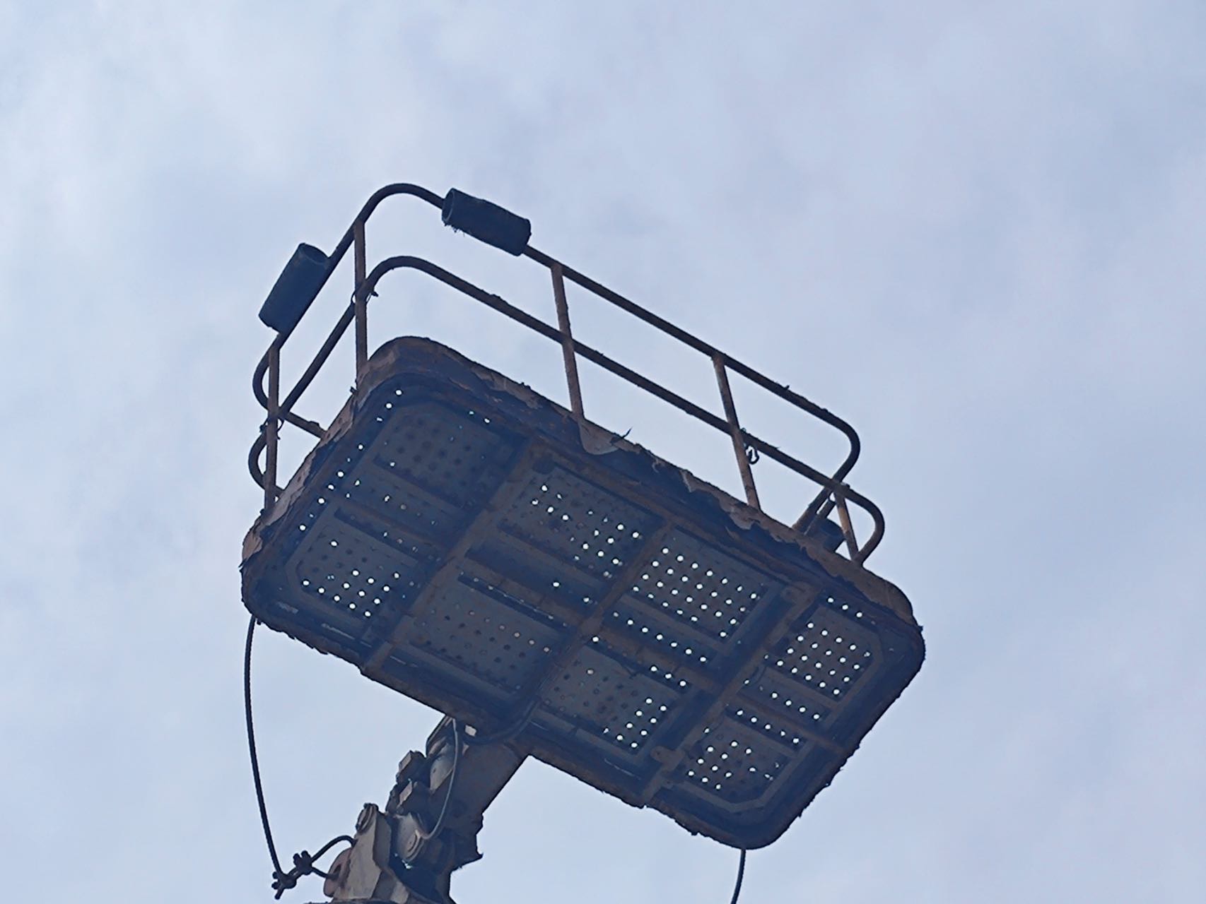 徐工GKS38直臂式高空作业平台