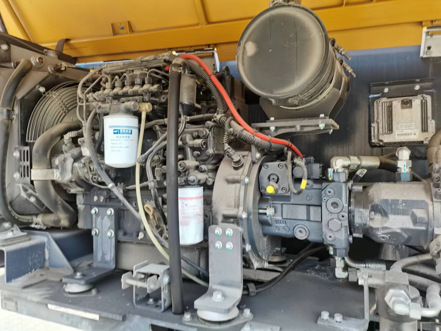 徐工XGS24直臂式高空作业平台