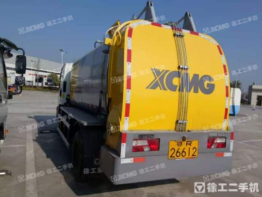 徐工XZJ5080TCAJ5餐厨垃圾车