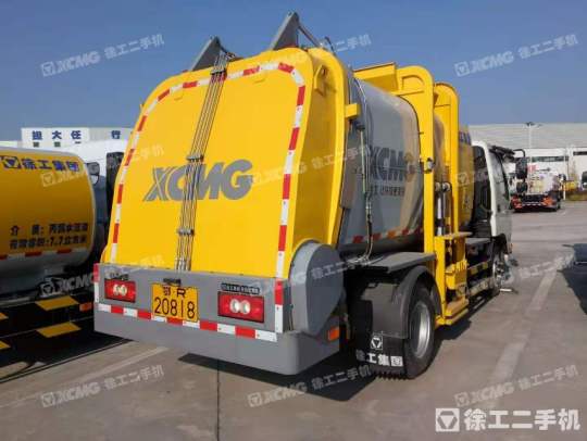 徐工XZJ5080TCAJ5餐厨垃圾车