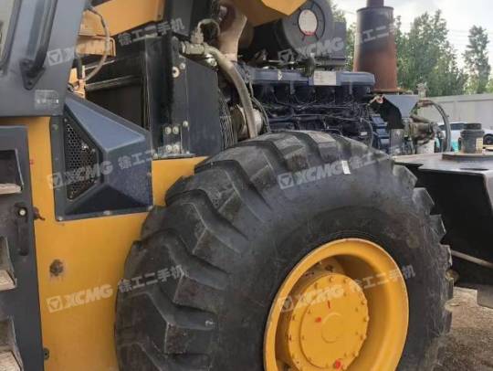 徐工XS365单钢轮压路机