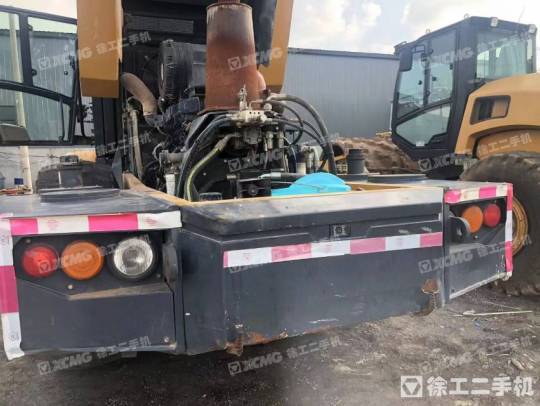 徐工XS365单钢轮压路机