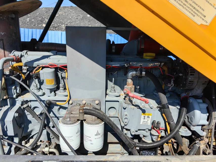 三一重工SSR200单钢轮压路机