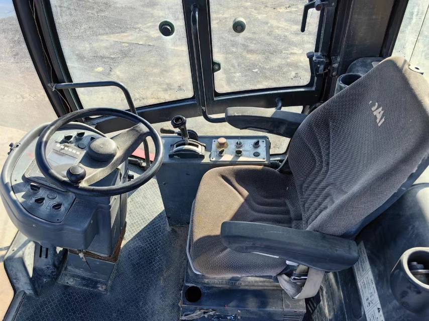 三一重工SSR200单钢轮压路机