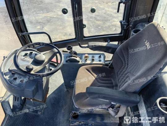 三一重工SSR200单钢轮压路机