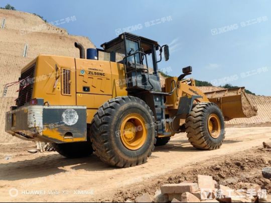 龙工ZL50NC轮式装载机