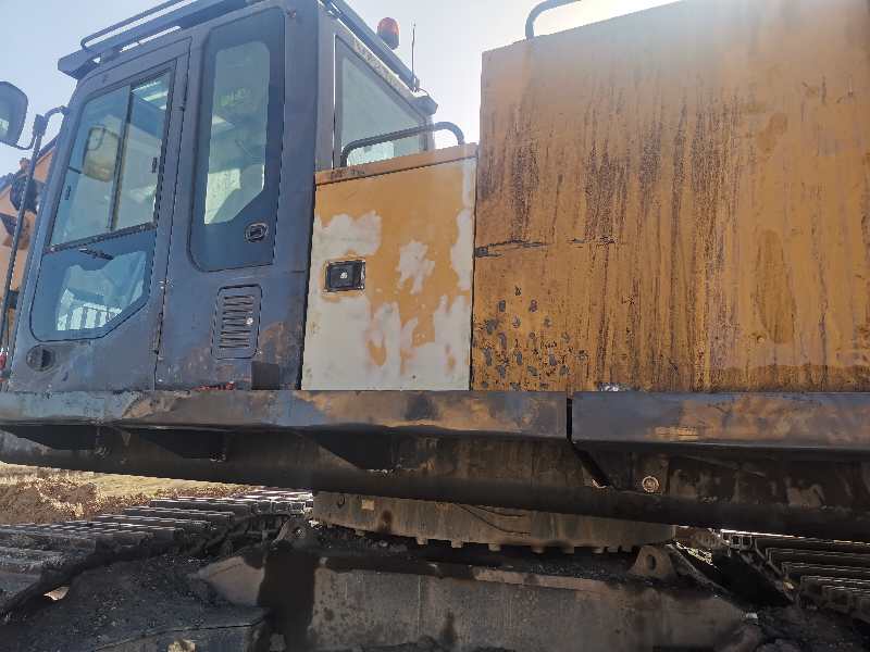 徐工XE950D履带式挖掘机