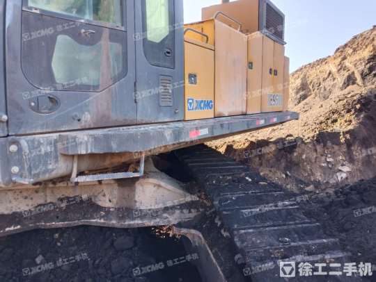 徐工XE950D履带式挖掘机