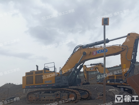 徐工XE950D履带式挖掘机