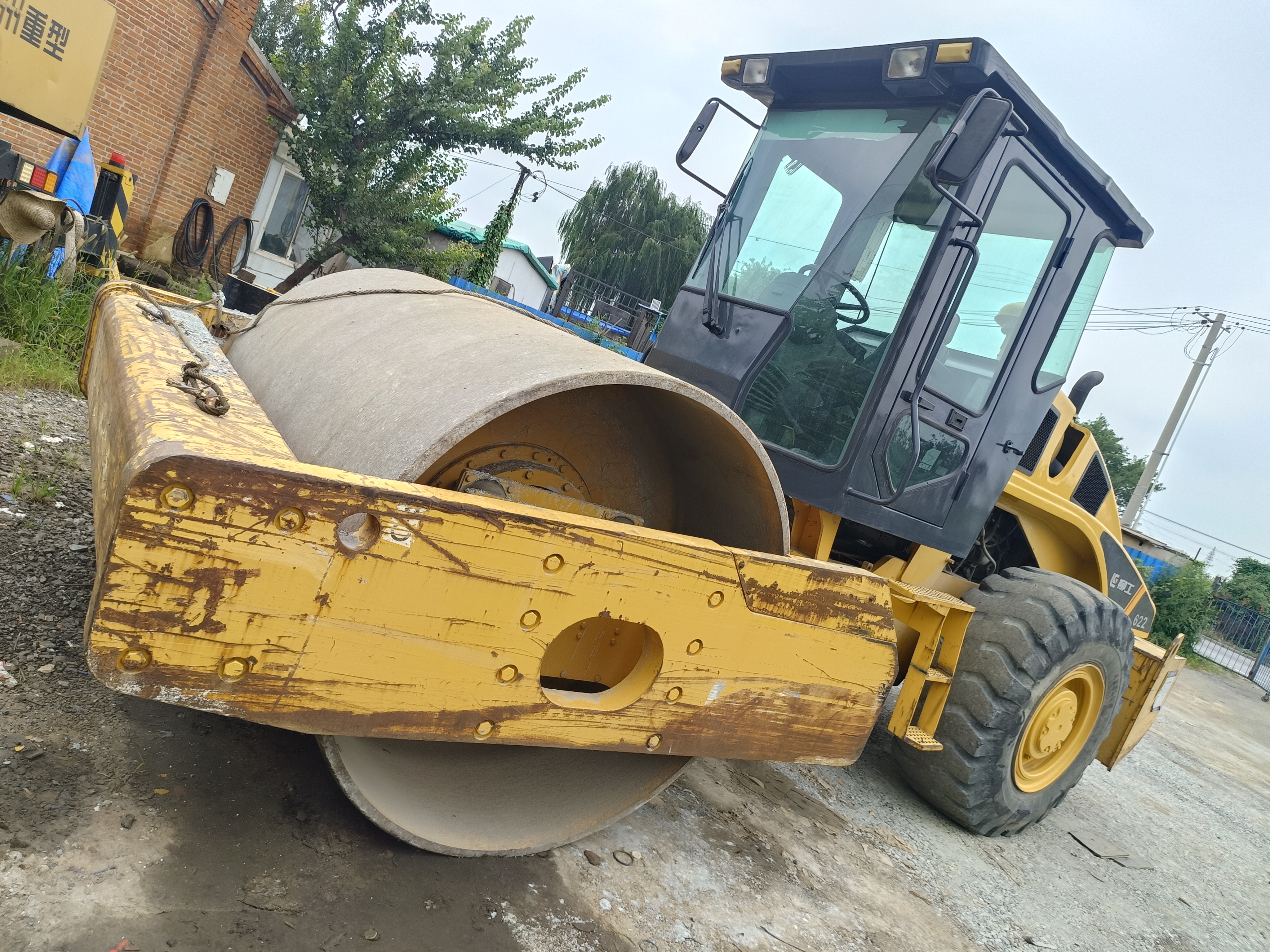 柳工622机械振动单钢轮压路机