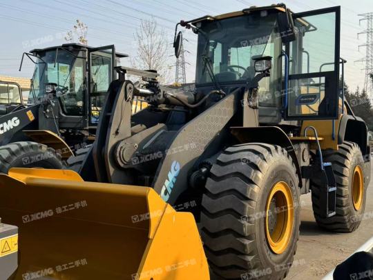 徐工XC968轮式装载机