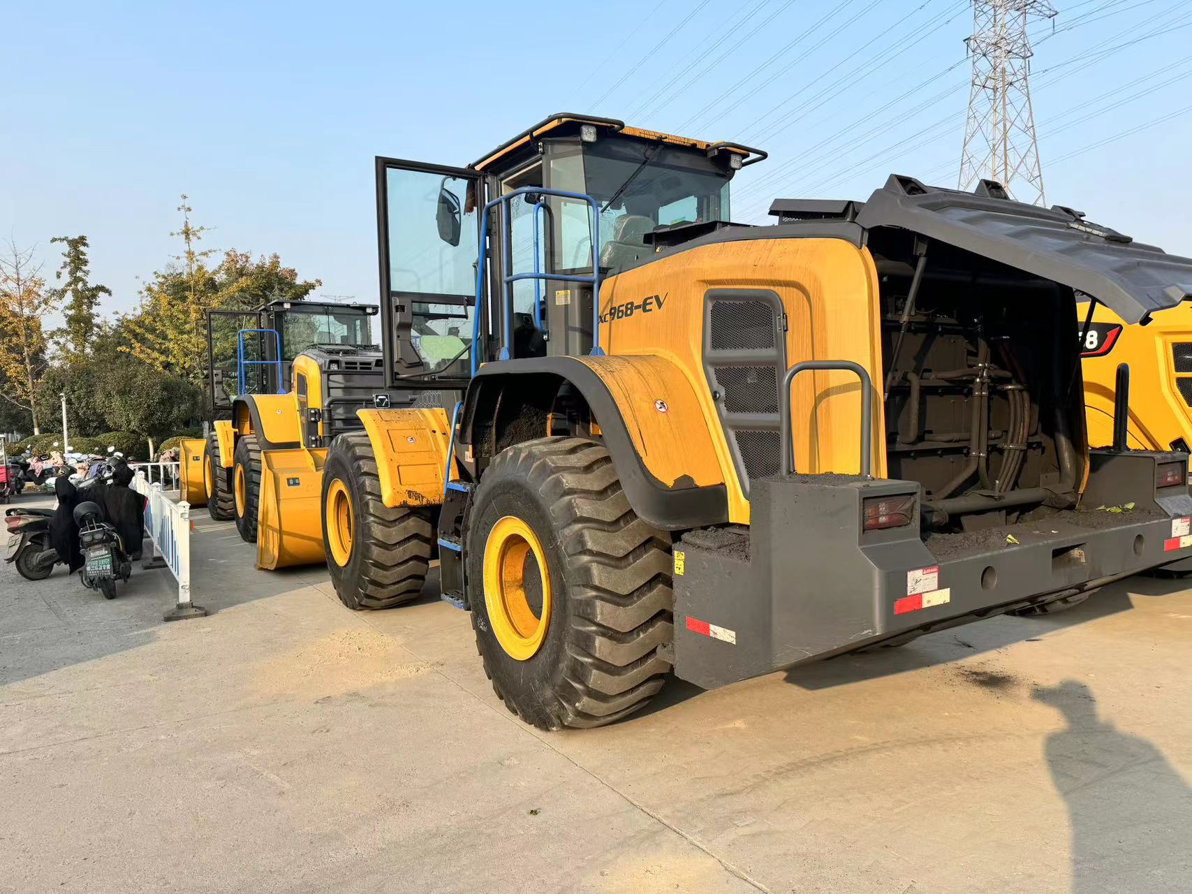 徐工XC968轮式装载机