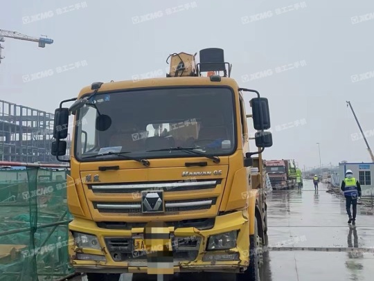 徐工GSQS300-4随车起重机