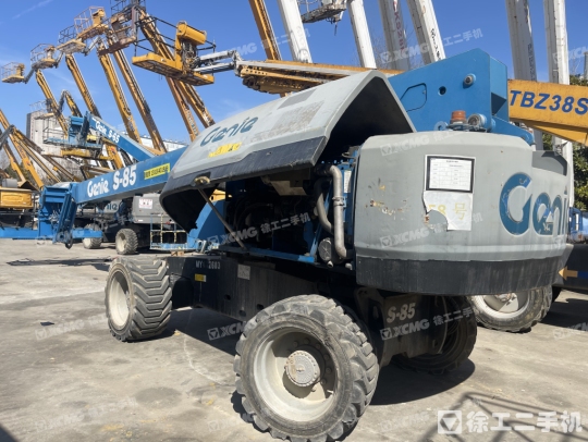 吉尼S-85直臂式高空作业车