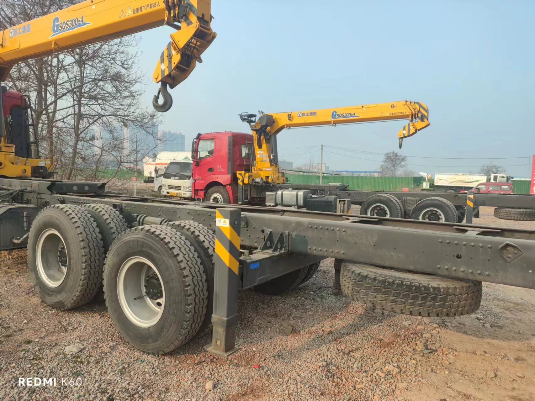 徐工SQS300E随车起重机