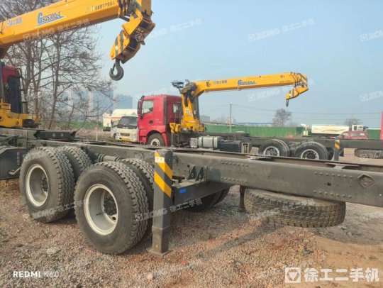 徐工SQS300E随车起重机